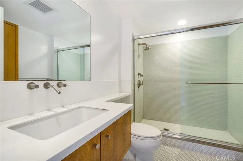 10445 Wilshire #1606 photo 20
