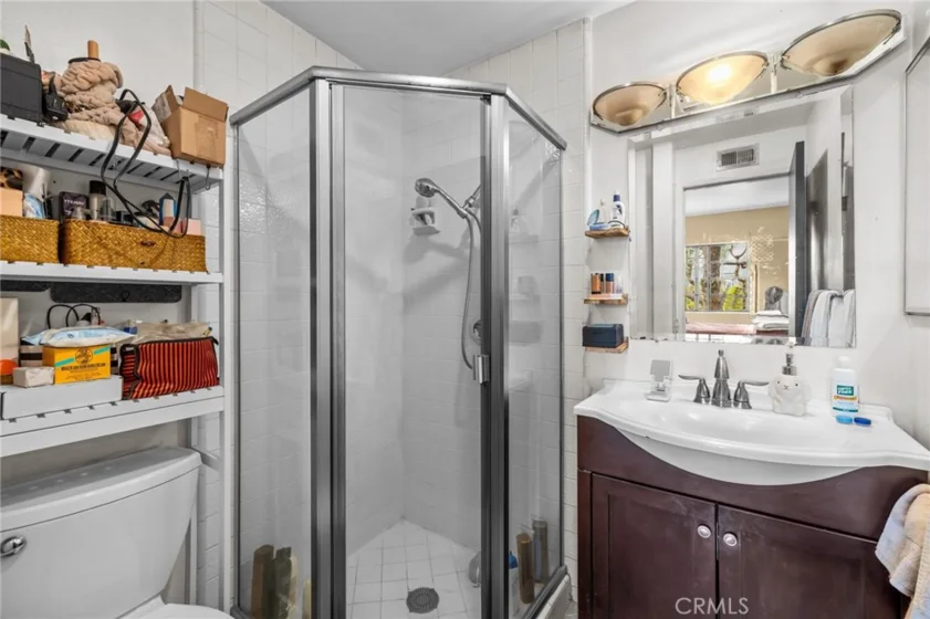 8712 Gregory Way #402 photo 20