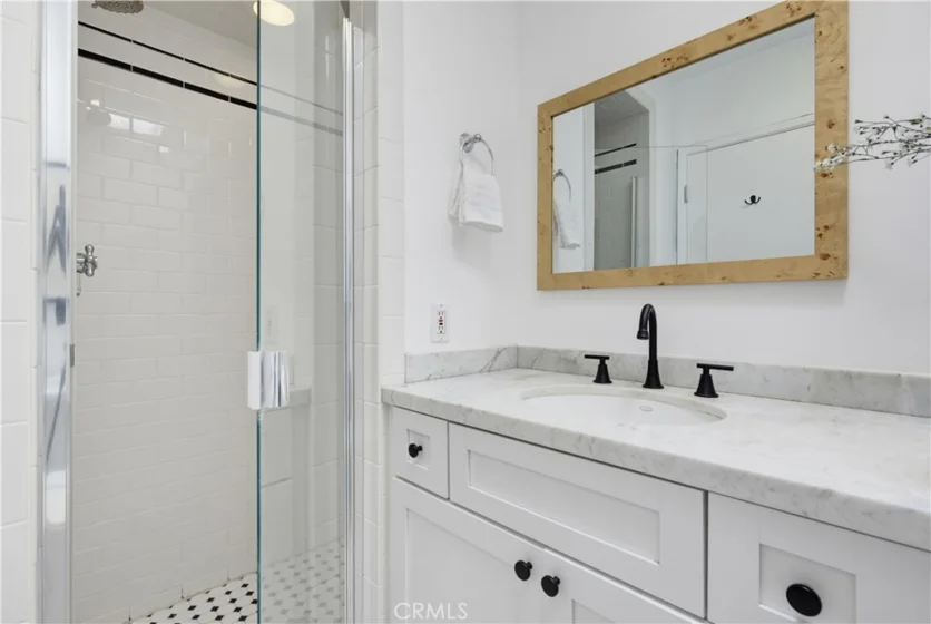 852 15th Street #5 photo 16