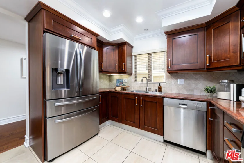 1417 S Westgate Avenue #201 photo 8