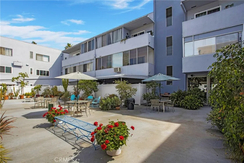 1200 E Ocean #12 photo 66