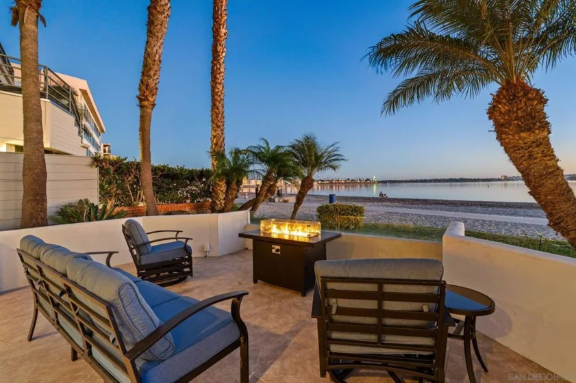 1177 Pacific Beach Drive ##A photo 5
