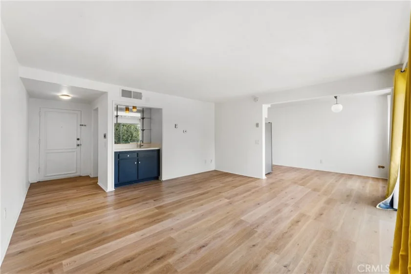 972 E California #207 photo 10