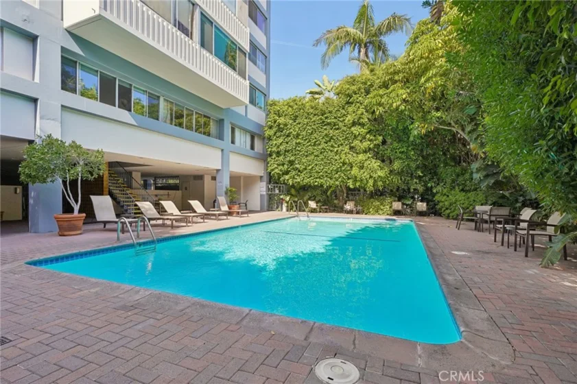 969 Hilgard Avenue #907 photo 20