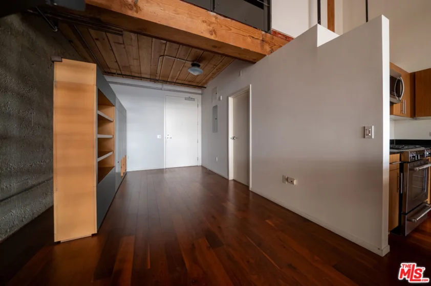 530 S Hewitt Street #147 photo 8