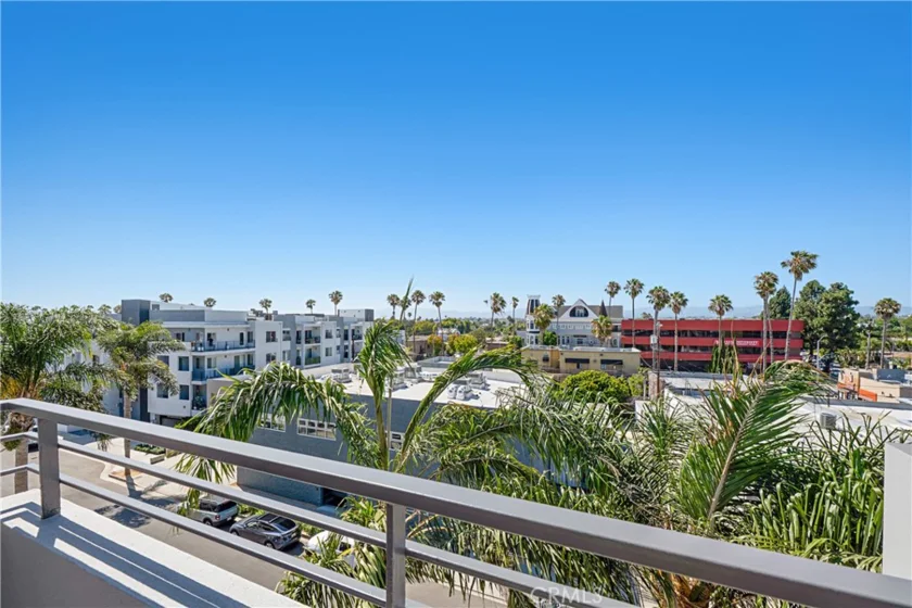 13320 Beach #203 photo 16