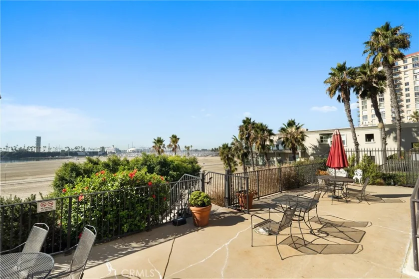 1030 E Ocean #308 photo 27