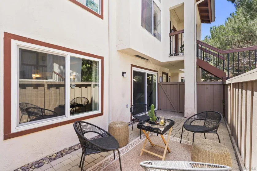 4080 Rosenda #210 photo 21