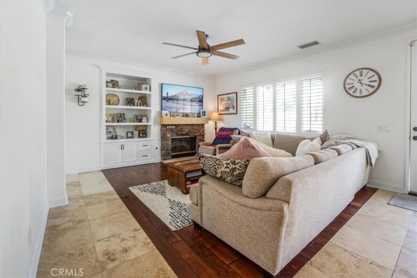 38107 Copperwood Street photo 4