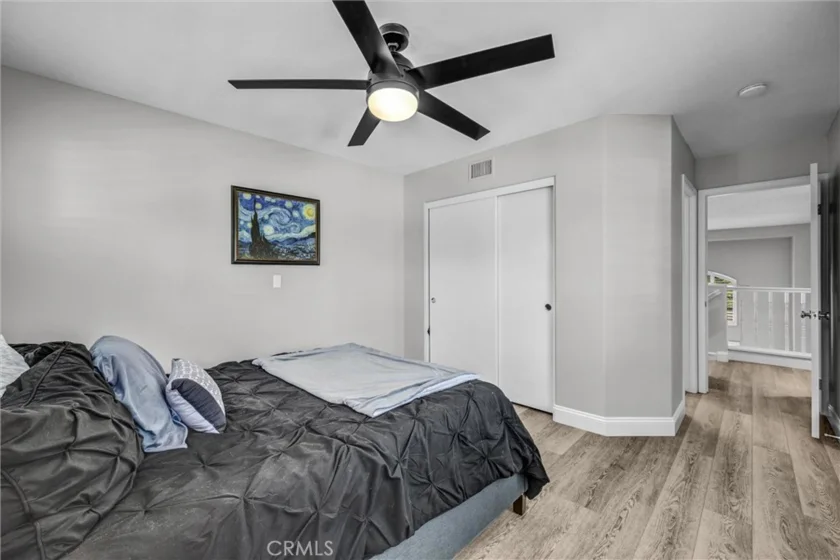 147 Mira Mesa photo 26
