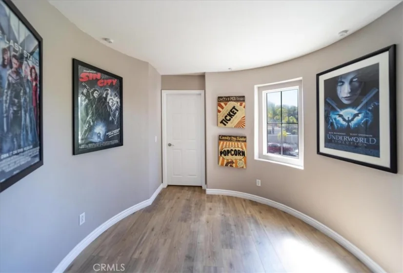 25933 Schafer photo 50