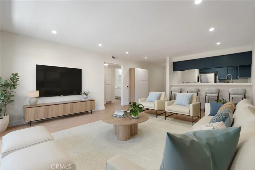 1121 Obispo Avenue #108 photo 6