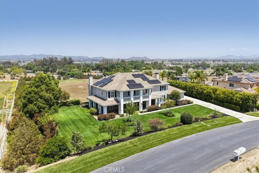 26252 Sage Grass Court photo 4