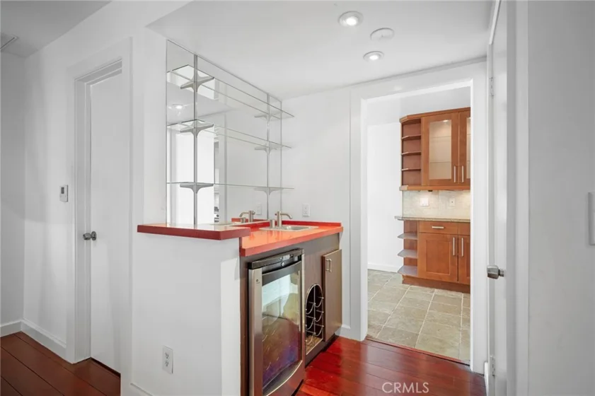 300 N Isabel Street #10 photo 3