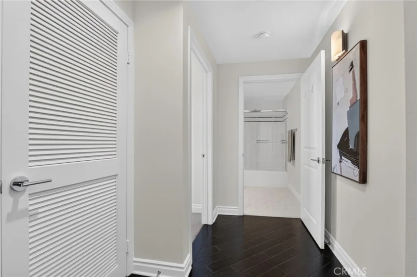 4424 Whitsett Avenue #303 photo 25
