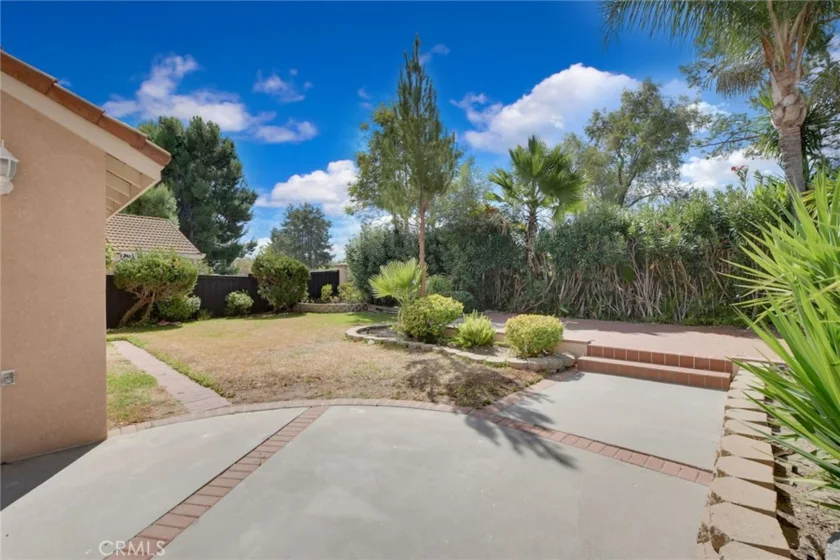 43009 Calle Jeminez photo 36