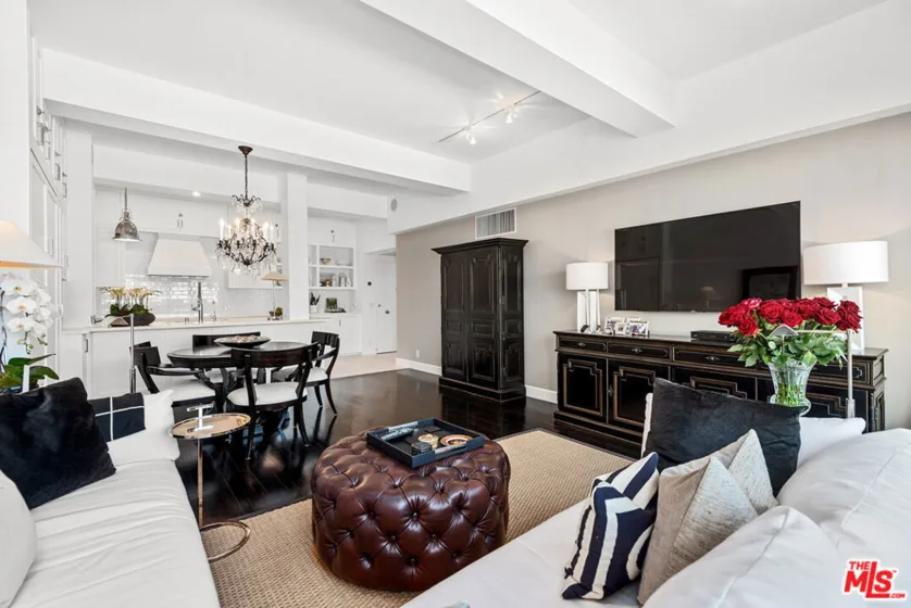 10701 Wilshire Boulevard #1202 photo 9