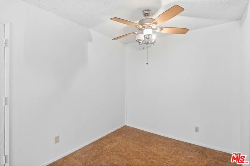 4900 Overland Avenue #183 photo 23