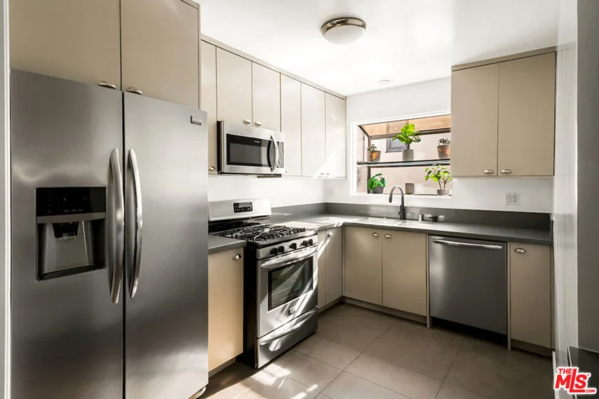 1330 N Crescent Heights Boulevard #2 photo 3