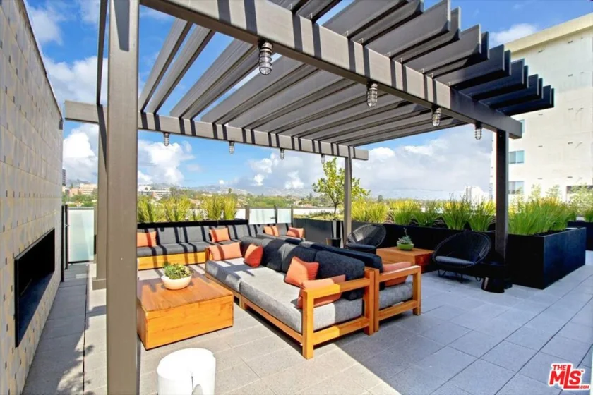 10777 Wilshire Boulevard #209 photo 20