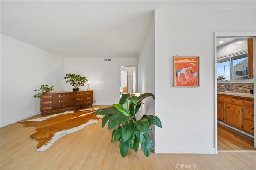 311 Cherry photo 11