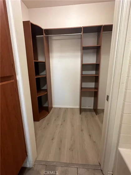 31221 Taylor photo 21