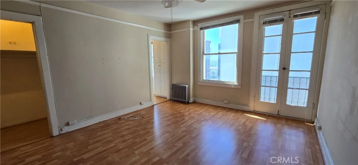 455 E Ocean Boulevard #1106 photo 1