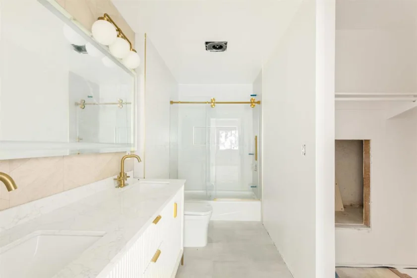 2510 Navarra Drive #524 photo 18