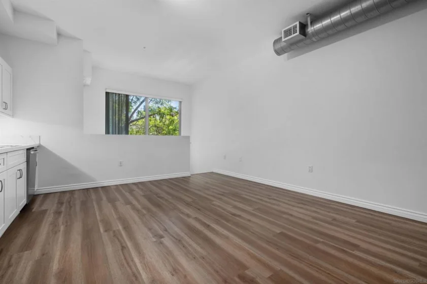 889 Date Street #140 photo 34