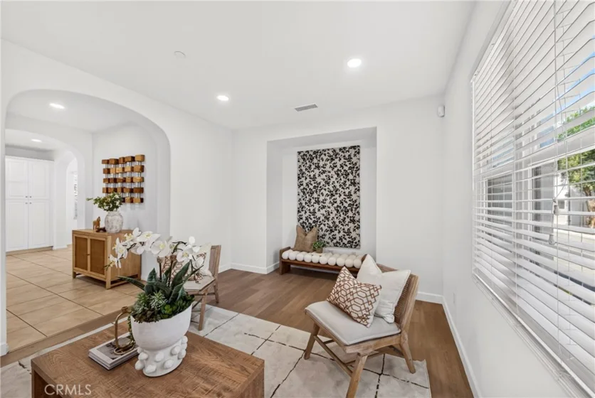 344 N Santa Maria photo 8