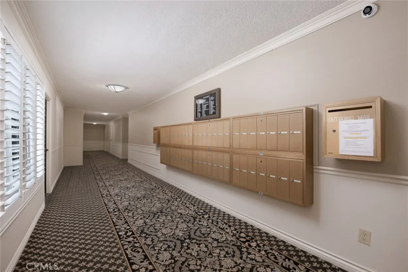 420 S Madison Avenue #301 photo 6