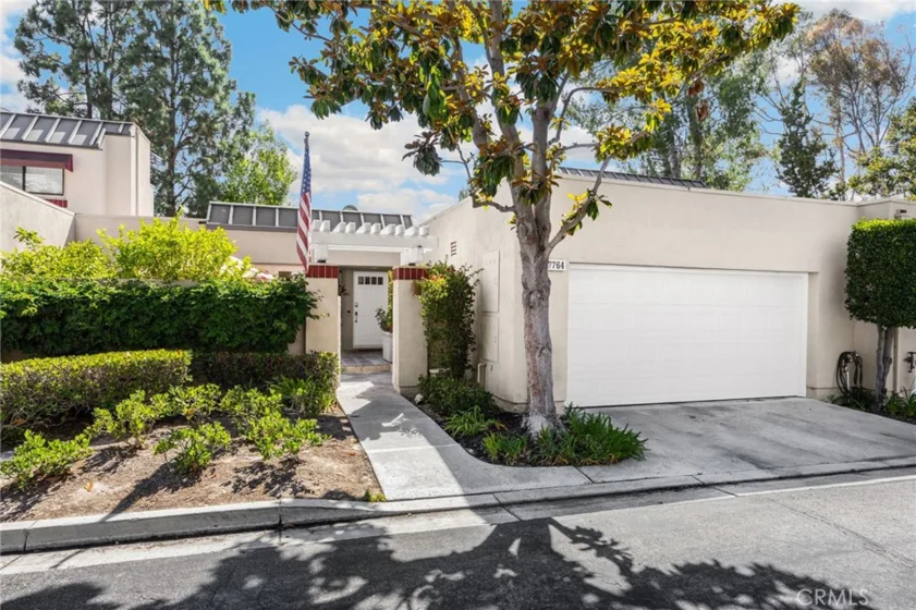 27764 Pebble Beach photo 2