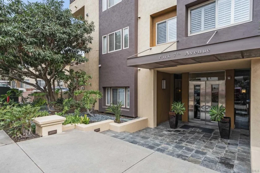3645 7th Avenue #401 photo 1