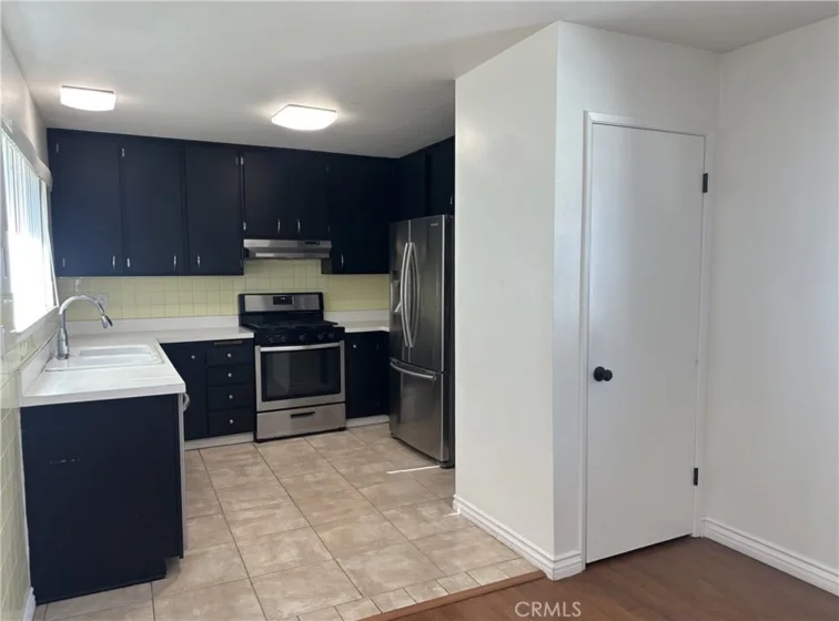 9704 Bickley photo 8