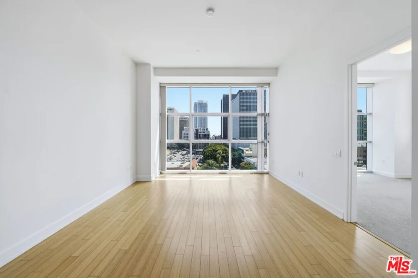 3223 W 6th Street #605 photo 9