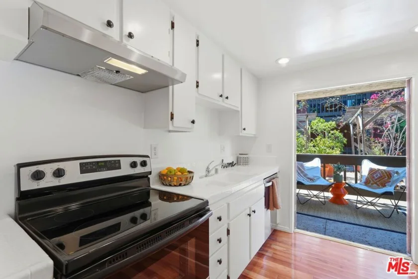 5130 Maytime Lane photo 6