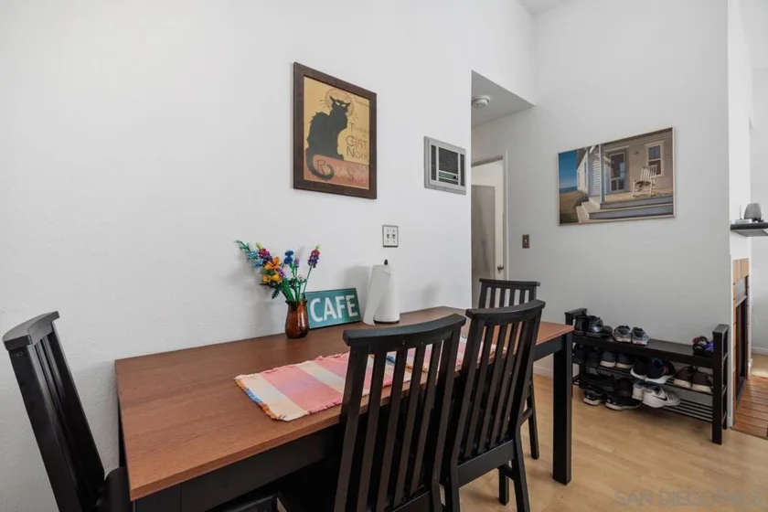 1435 Essex #7 photo 15