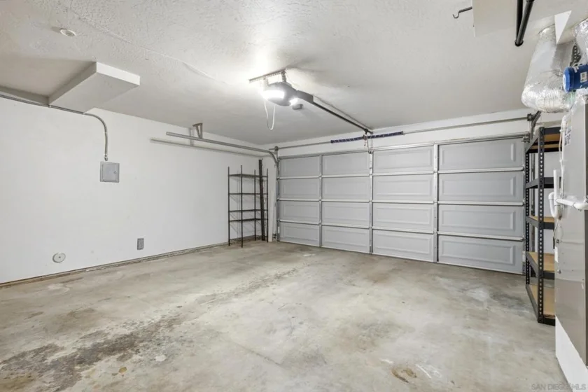 2565 Navarra Drive #B photo 35