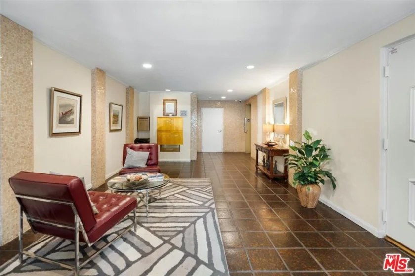 14923 Moorpark Street #101 photo 21