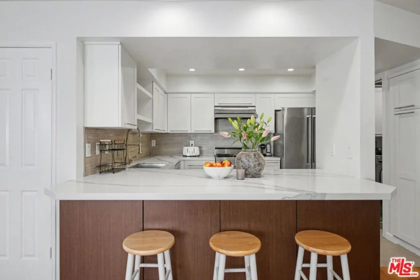 1250 Amherst Avenue #302 photo 8