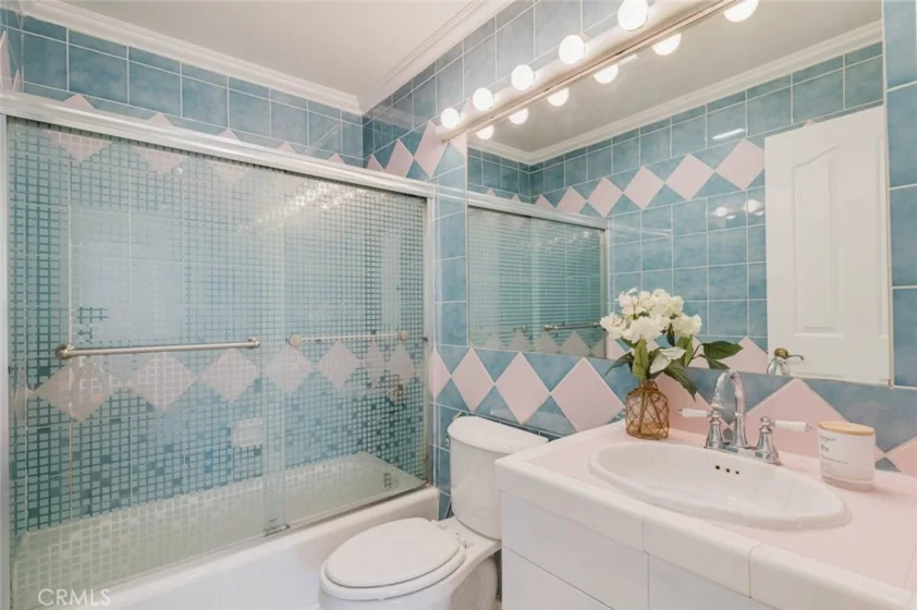 444 Myrtle Street #4 photo 21