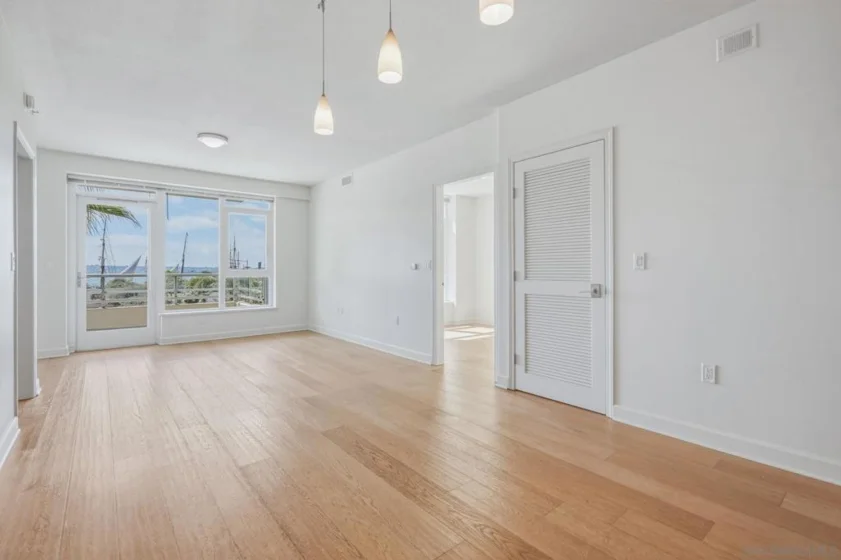1431 Pacific Highway #411 photo 30