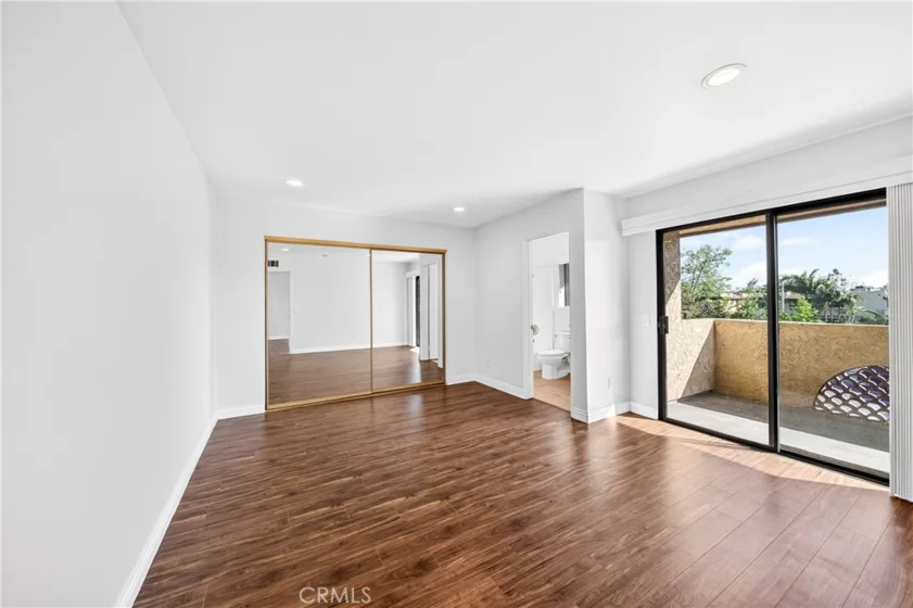 25261 Tanoak photo 21