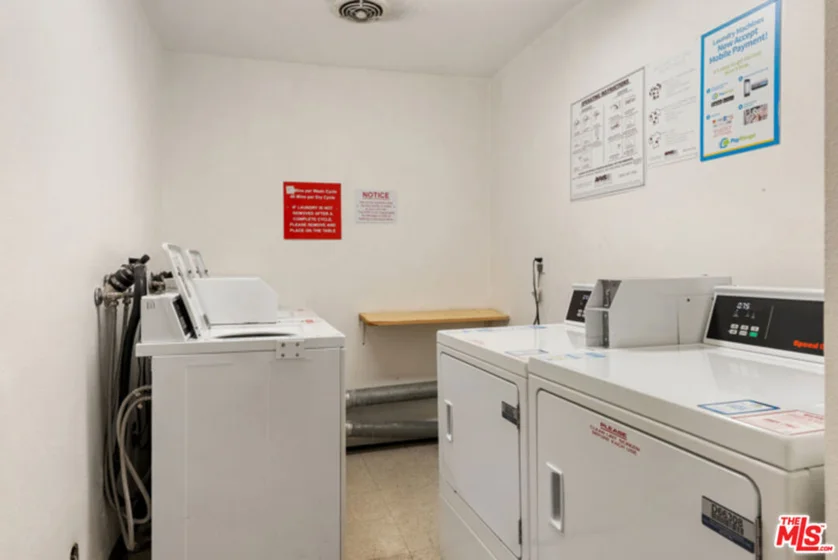 18307 Burbank Boulevard #118 photo 7