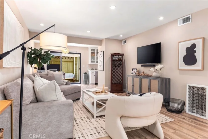 14 Surfside Ct Court photo 5