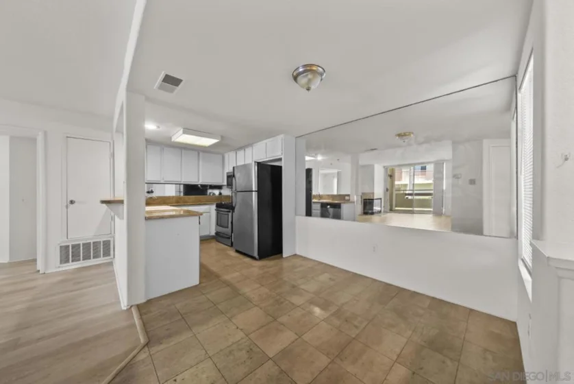 440 Ribbon Beach Way #270 photo 7