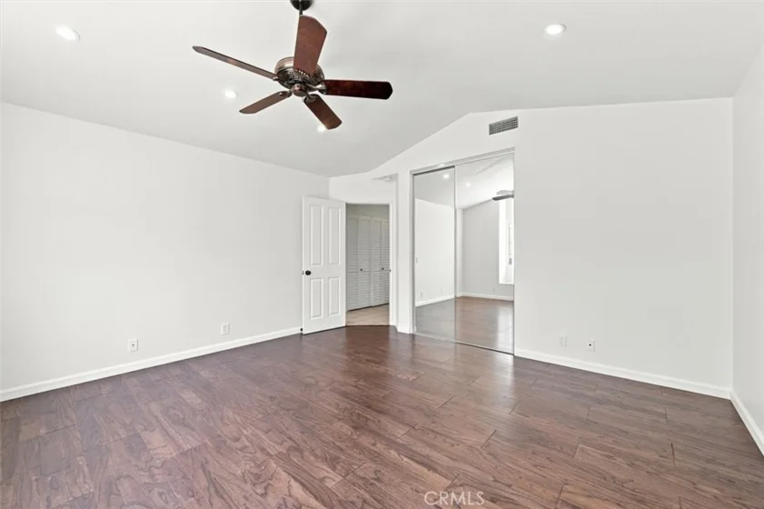 21051 Jenner #85 photo 20
