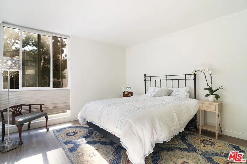 5625 Windsor Way #107 photo 17