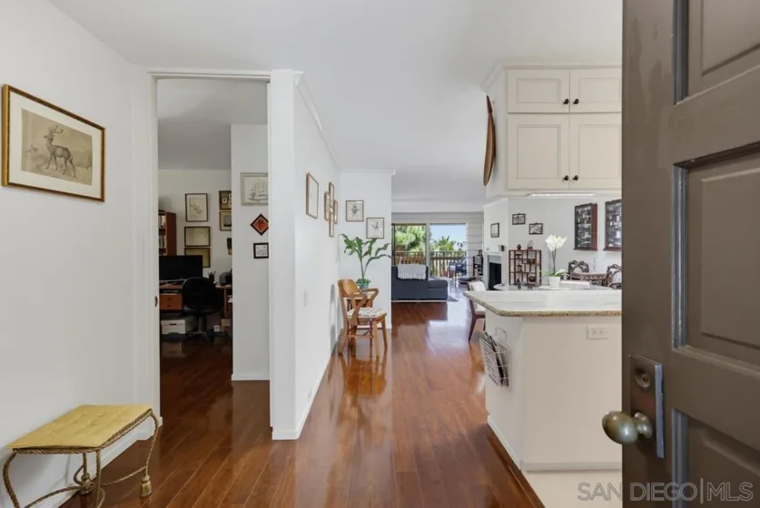 2942 Lawrence Street photo 35