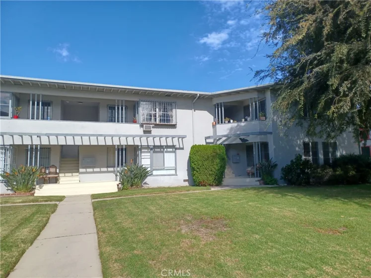 5637 Corbett Street photo 1